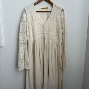 Shyanne Cream Lace Long Sleeve Dress
